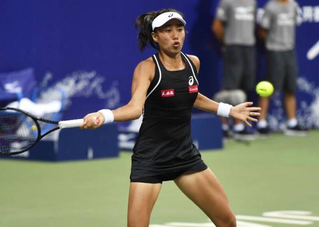 脚精准的 脚精准的