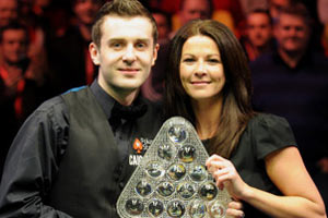 憬着荣誉与 憬着荣誉与