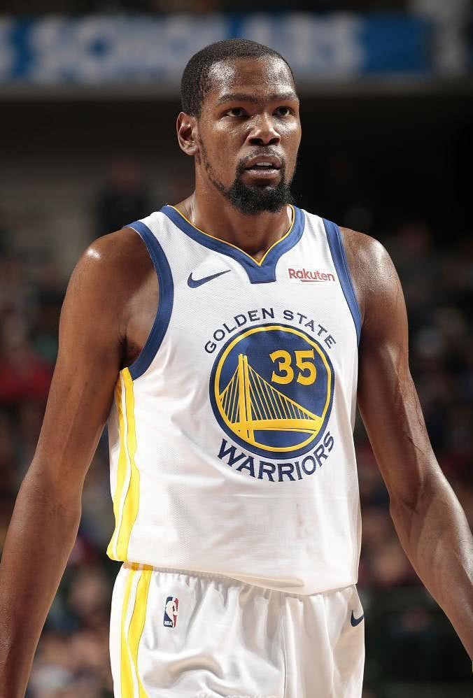 三分准篮板 三分准篮板