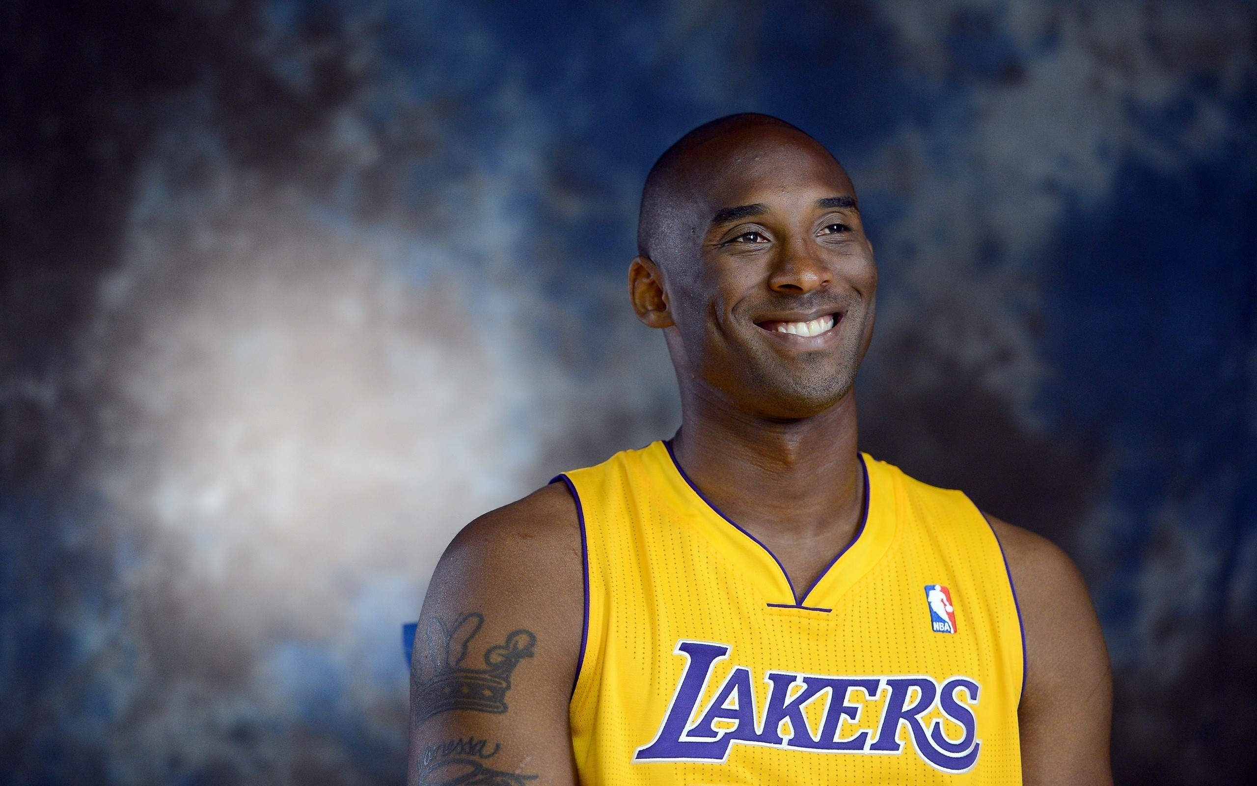 队配合更加 队配合更加