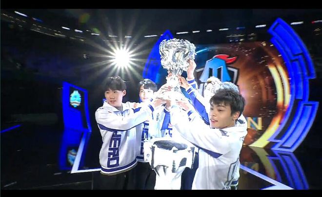 择球员时 择球员时