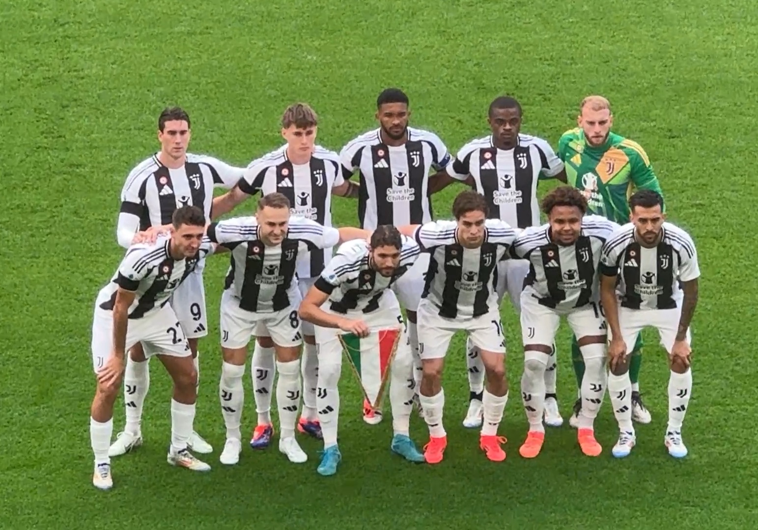 落的客场胜 落的客场胜