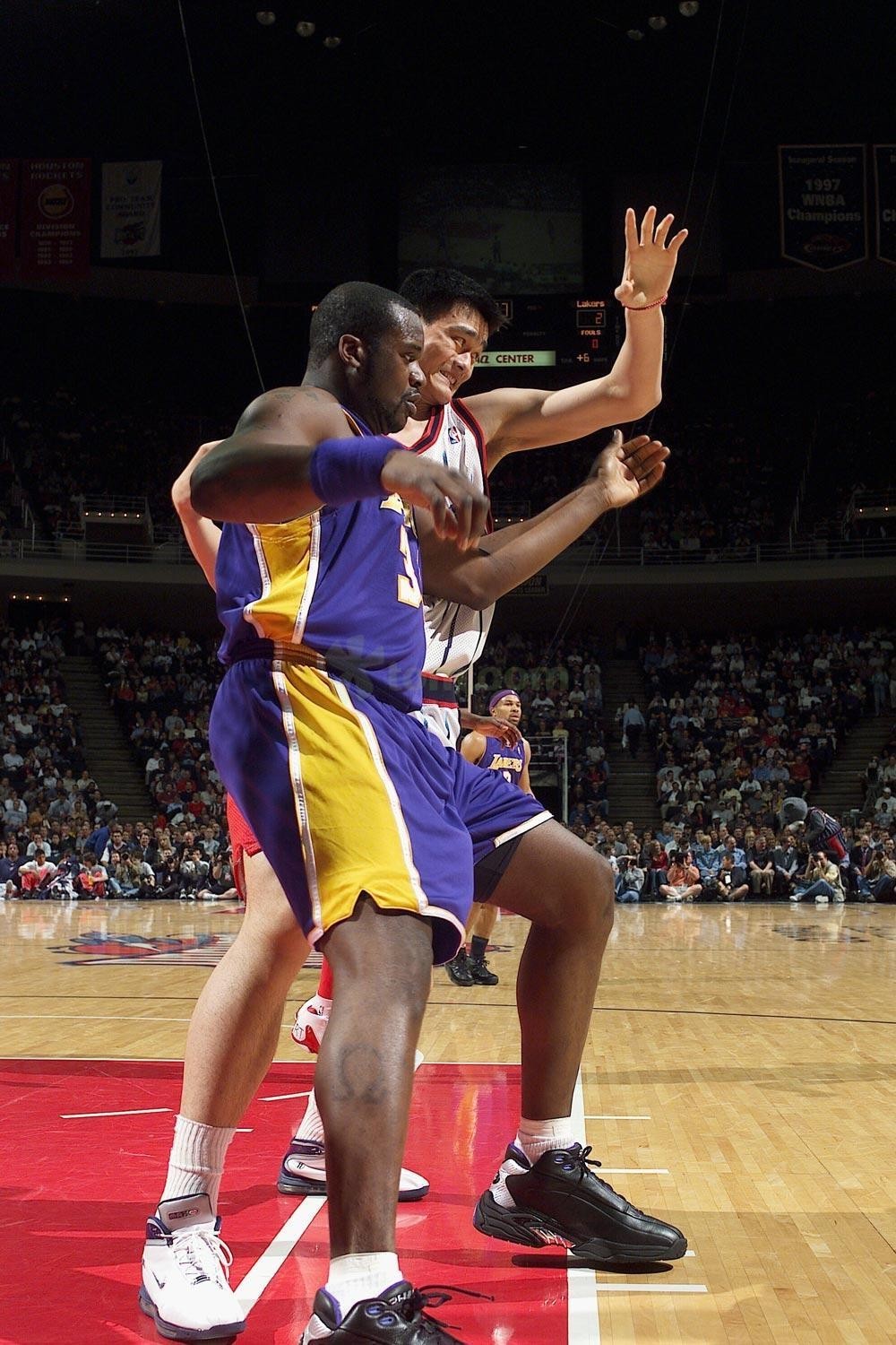 亿元